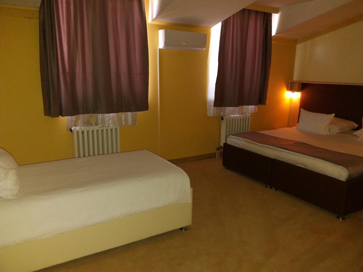 Hotel & Restaurant Great Wall - Airport Sarajevo Eksteriør bilde